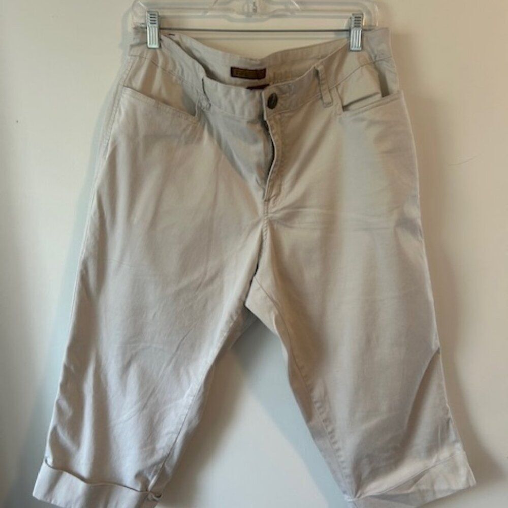 Zana Di Cream cuffed Capris pants, size 16